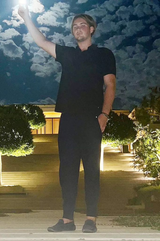 photo of claudia schiffer son caspar