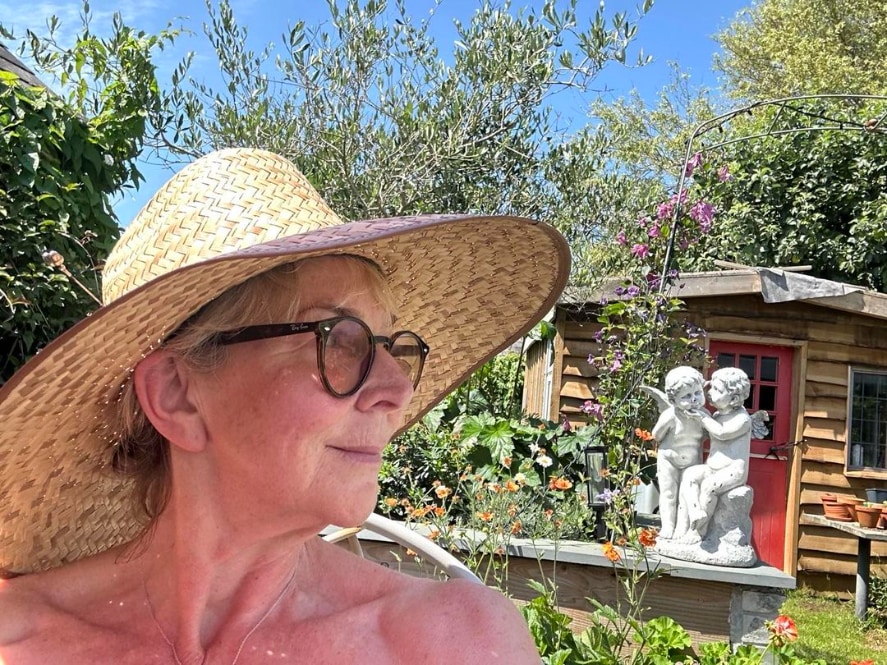 The British presenter surprised fans with a garden selfie taken from her Cornwall home