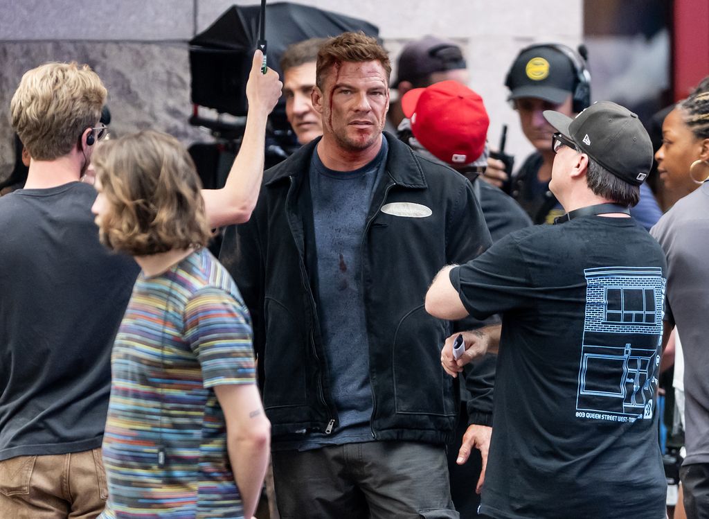 Alan Ritchson is seen filming scenes of the Amazon Prime Video TV series "Reacher" season 4 on June 18, 2025 in Philadelphia, Pennsylvania