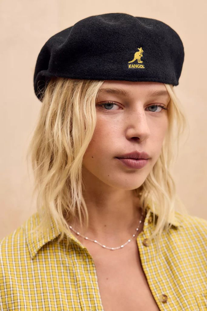 Kangol Black Classic 504 Flat Cap
 