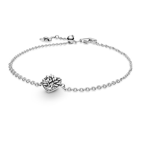 Disney Minnie Mouse Mum Charm & Bracelet Gift Set | Pandora UK