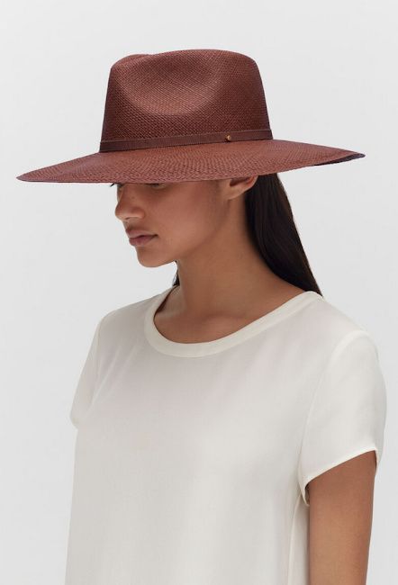 meghan markle dark brown cuyana hat shopping jumpsuit