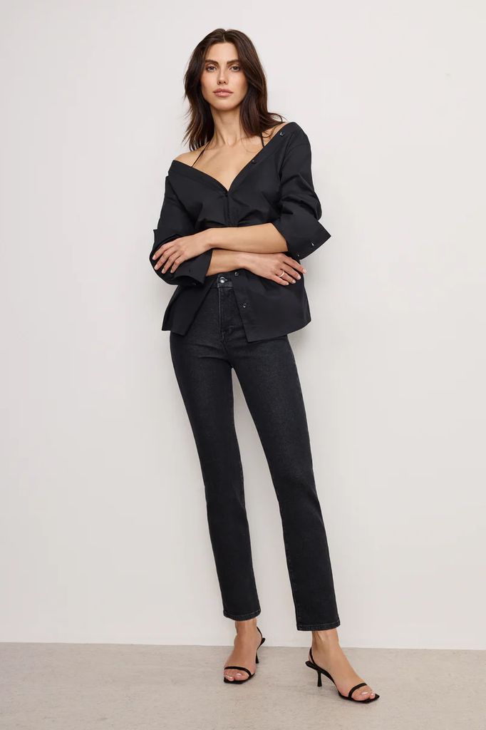 Good American GOOD LEGS STRAIGHT JEANS