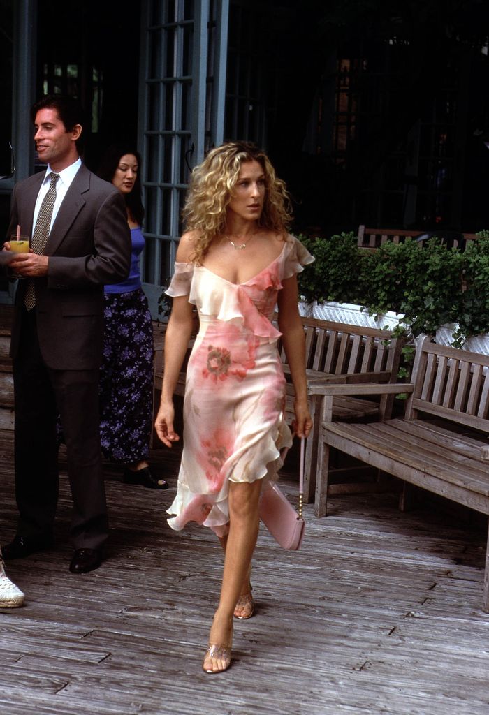 Actress Sarah Jessica Parker Stars As Carrie In The Hbo Comedy Series "Sex And The City" The Third Season.