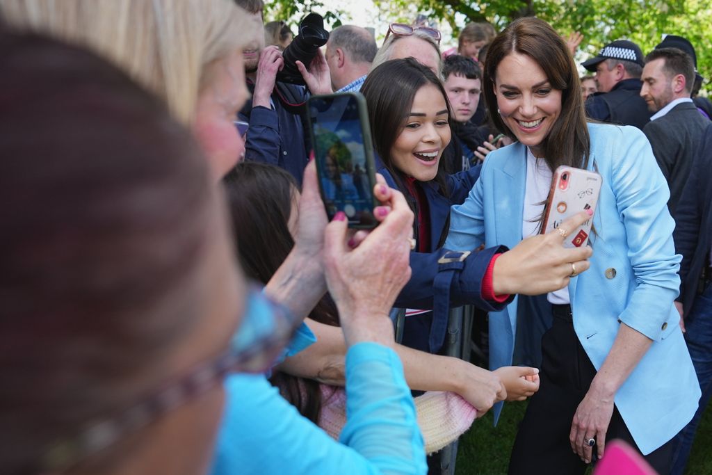 Princess Kate paused for a selfie