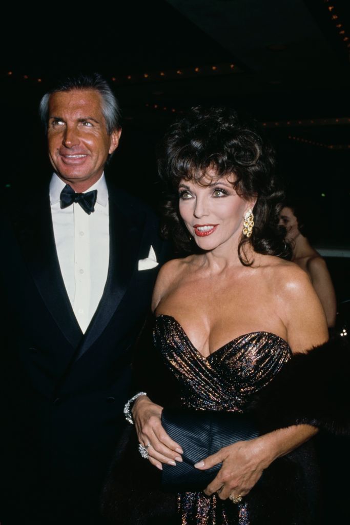 Joan Collins, 1989 George Hamilton and Joan Collins during the 46th Annual Golden Globe Awards at The Beverly Hilton Hotel in Beverly Hills, California, United States, 28th January 1989. (Photo by Vinnie Zuffante/Getty Images)