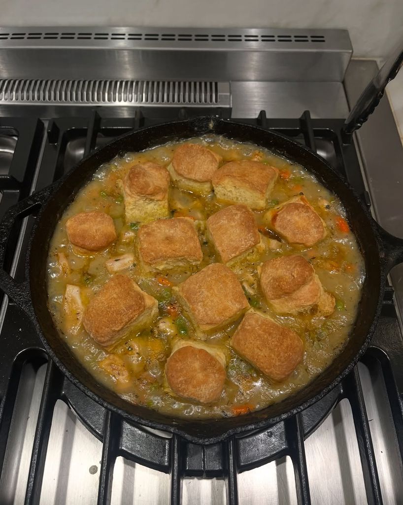 Jennifer showed off her cooking skills online 