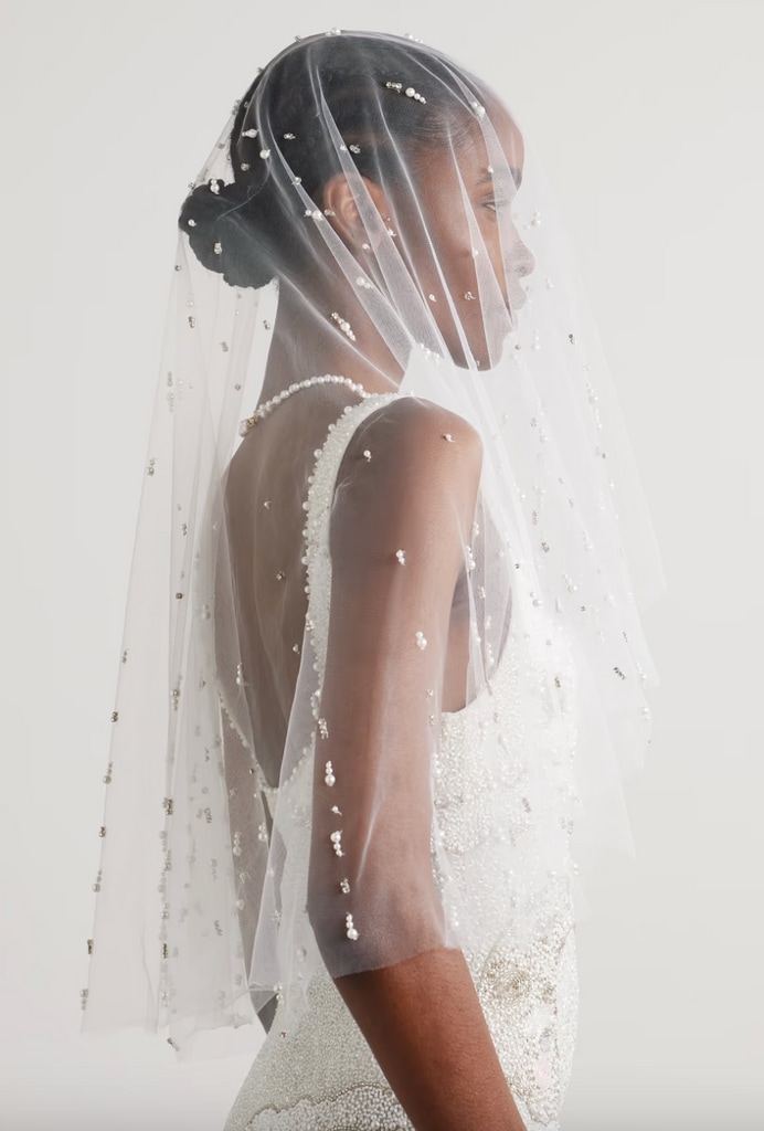 Clio wedding veil