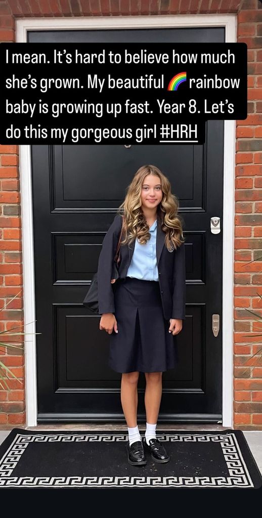 Amanda proudly photographed her daughter ahead of herfirst day back 