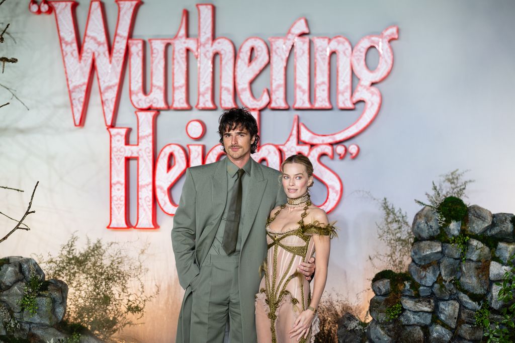 Elle joue dans la nouvelle adaptation de Brontë aux côtés de Jacob Elordi