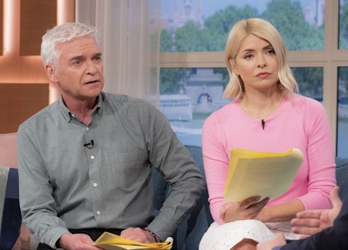 Holly Willoughby's vow about Phillip Schofield confuses This Morning ...