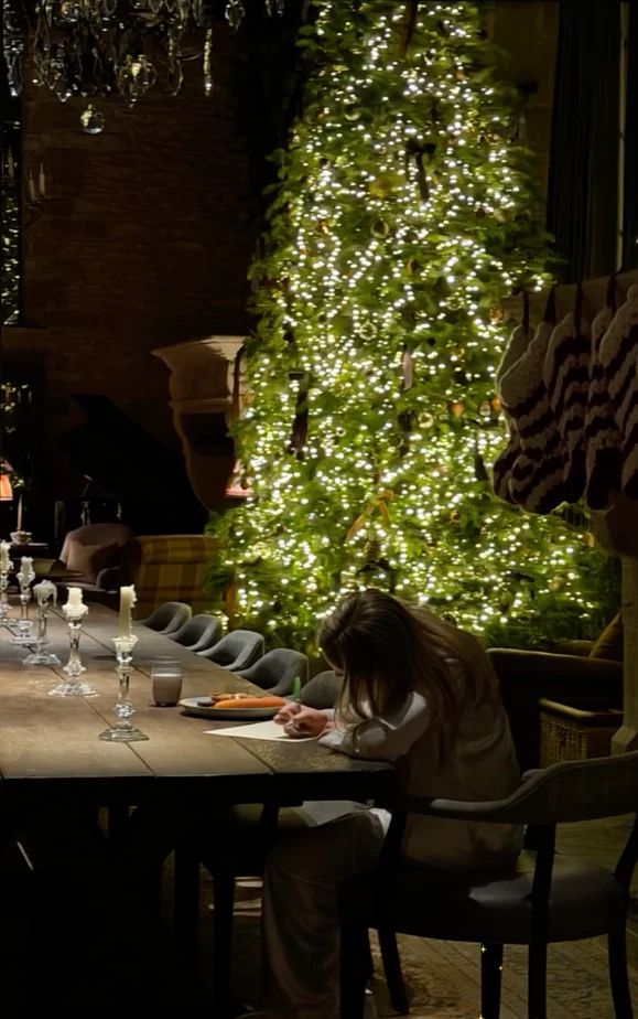 Harper Beckham Christmas tree