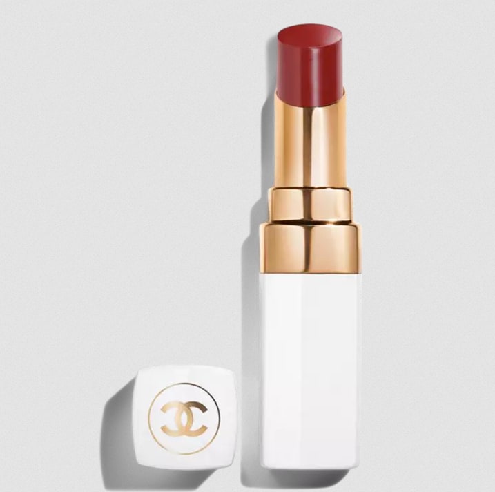 lupita nyongo lipstick chanel baume in fall for me