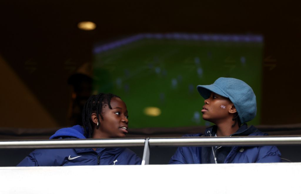 Match de football Stella et Estere Ciccone