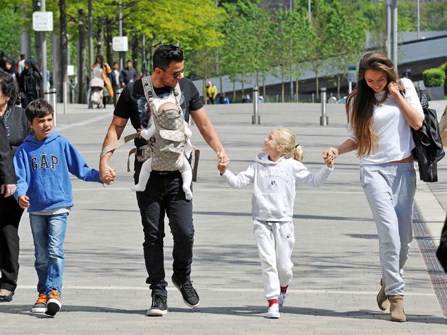 peter andre children and emily