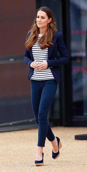 kate middleton jeans and wedges