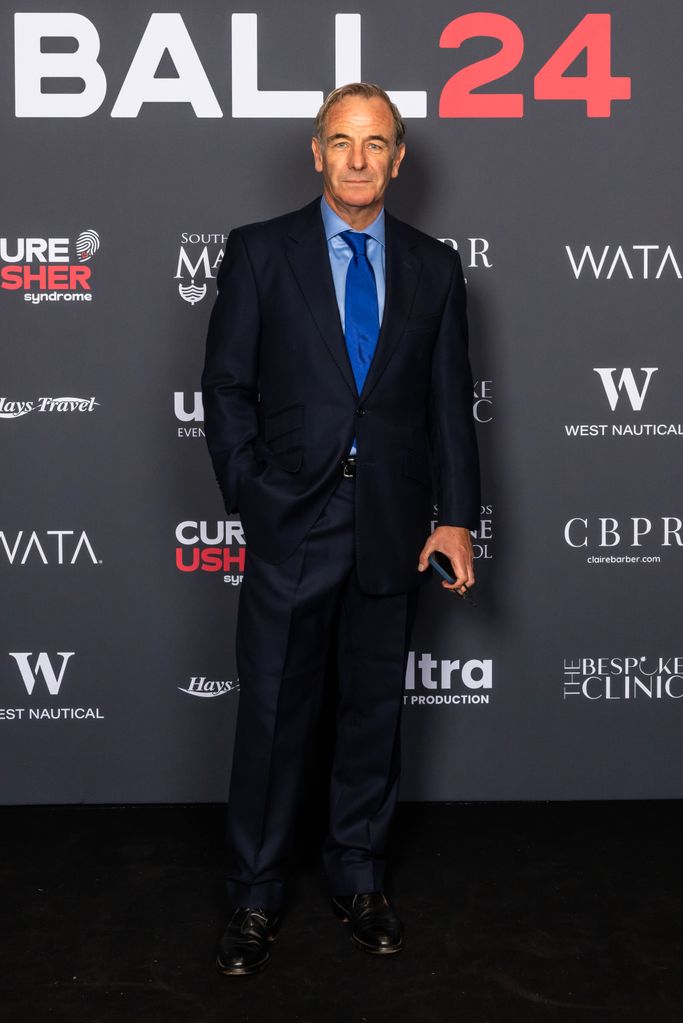 Robson Green supporting the Cure Usher Ball