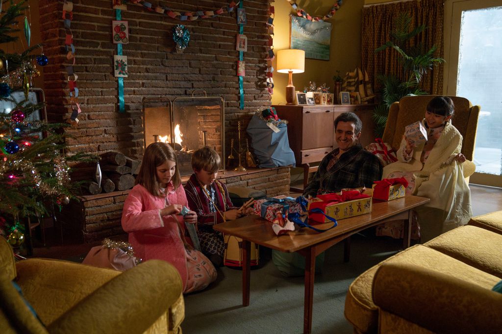 Angela Turner (ALICE BROWN), Teddy Turner (EDWARD SHAW), Dr Turner (STEPHEN MCGANN), May Tang (APRIL RAE HOANG) in Call the Midwife