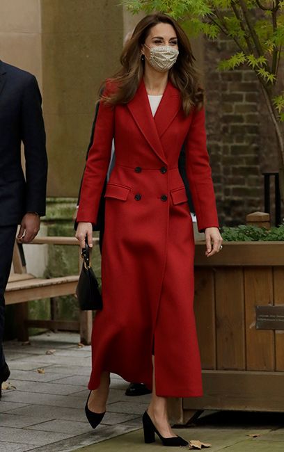 Kate Middleton red coat hold still