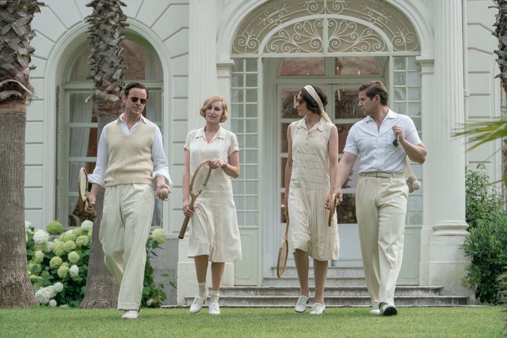 Harry Haddon-Paton, Laura Carmichael, Tuppence Middleton and Allen Leech walk into garden during film