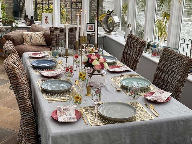 Lorraine Kelly dinner party table