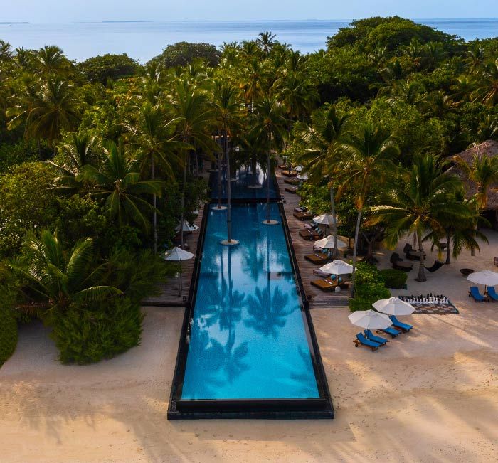 fairmont longest pool in Indian Ocean
