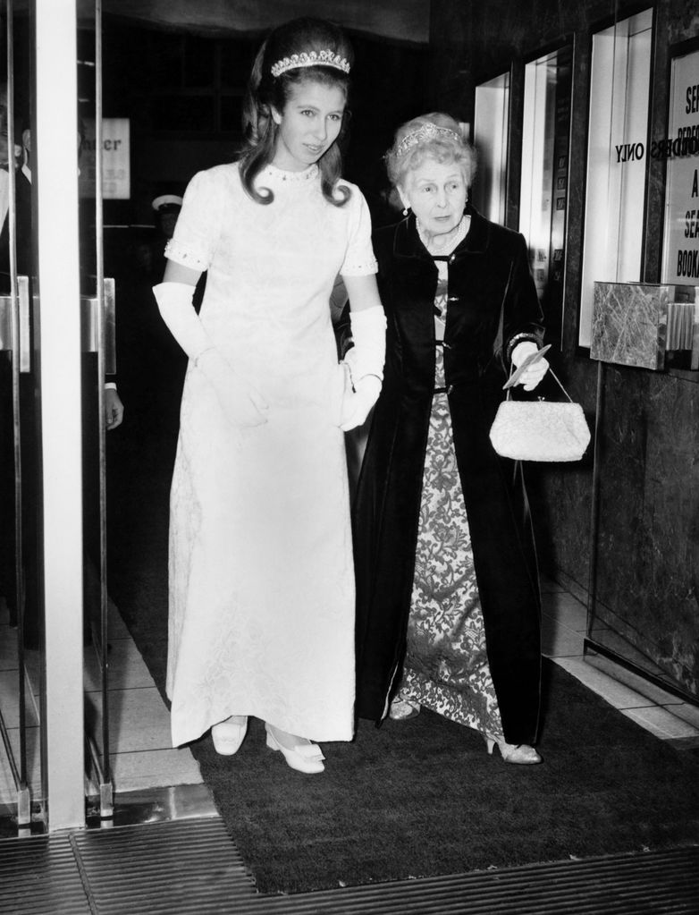 Princess Anne and Princess Alice arriving at the Warner Theatre. November 1969 