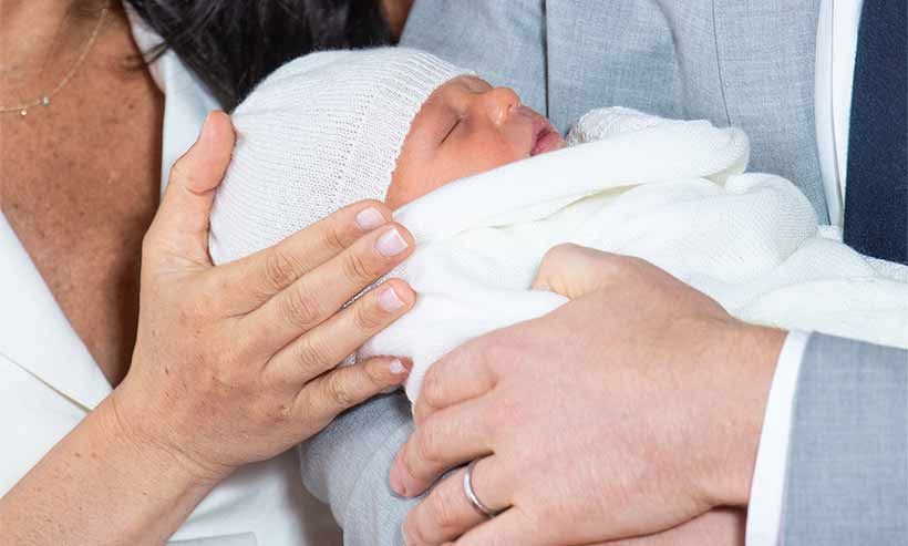 Prince Harry Meghan Markle royal baby blanket