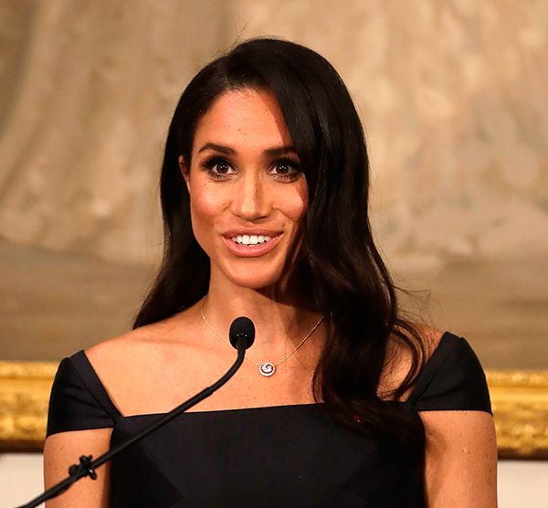 meghan markle curly hair