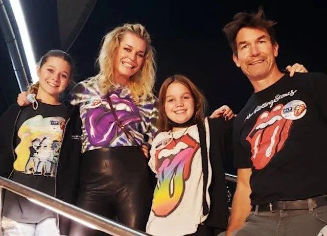 rebecca romijn jerry oconnell with twin daughters