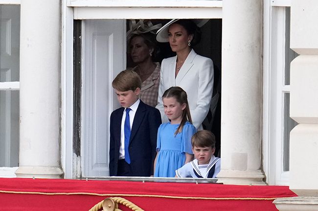 cambridges from window trooping