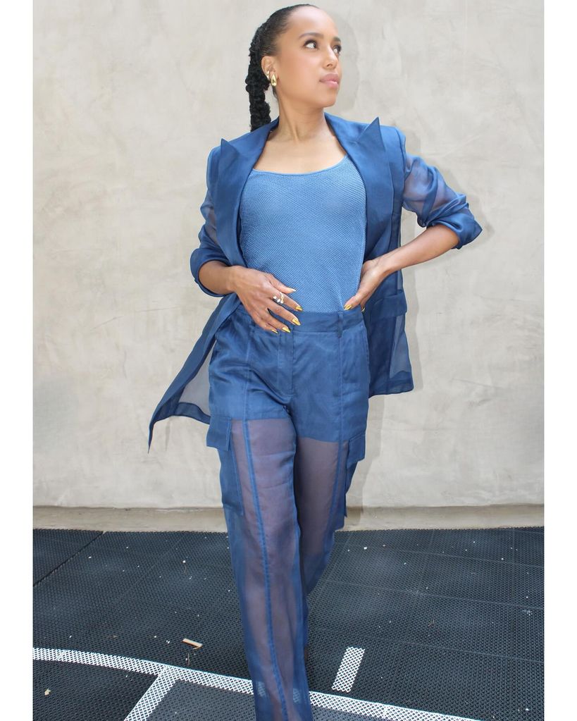Kerry Washington wears a pure blue suit and tank top 