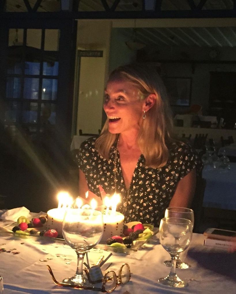 Ali Wentworth shows glimpses of her friend Tracy Pollan's birthday in a photo shared on Instagram