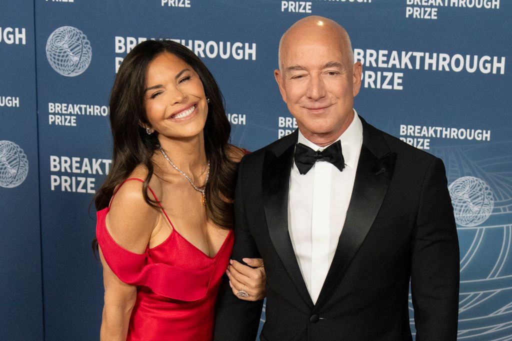 jeff bezos lauren sanchez