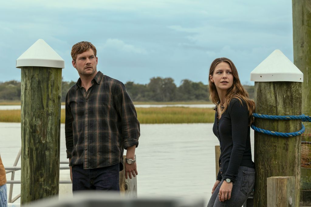 Jake Weary as Cane Buckley, Melissa Benoist as Bree Buckley in The Waterfront