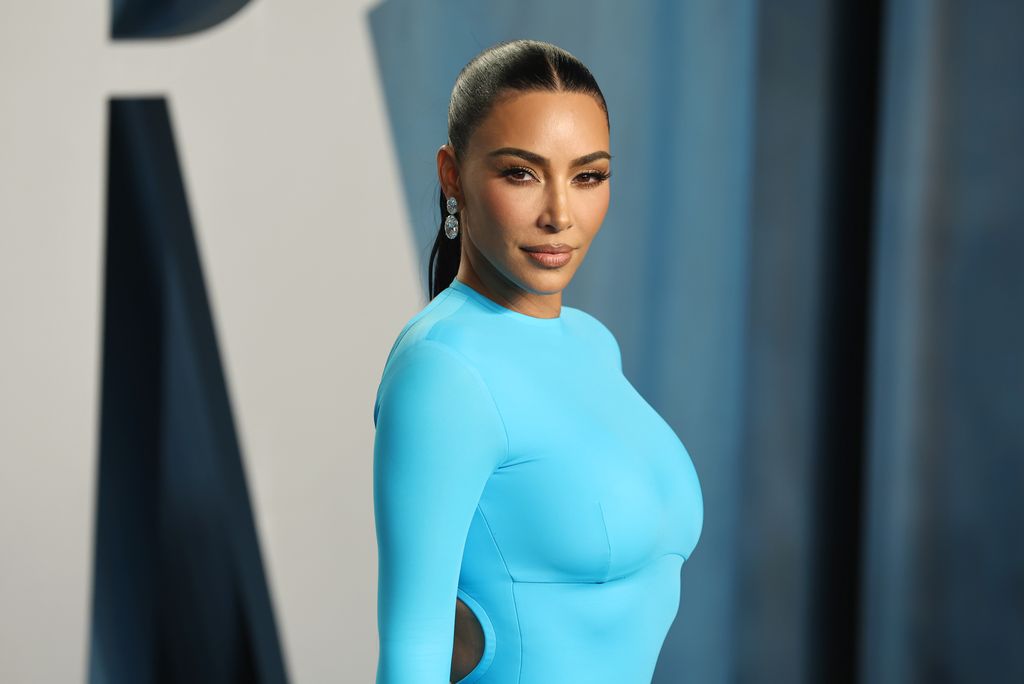 Kim Kardashian attends the 2022 Vanity Fair Oscar Party hosted by Radhika Jones at Wallis Annenberg Center for the Performing Art