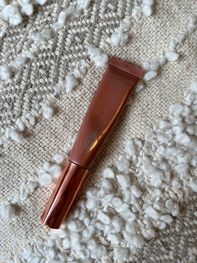 Charlotte Tilbury cream blush