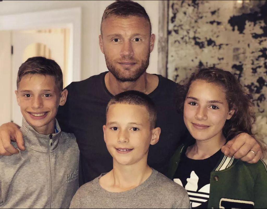 Freddie Flintoff with two sons and daughter