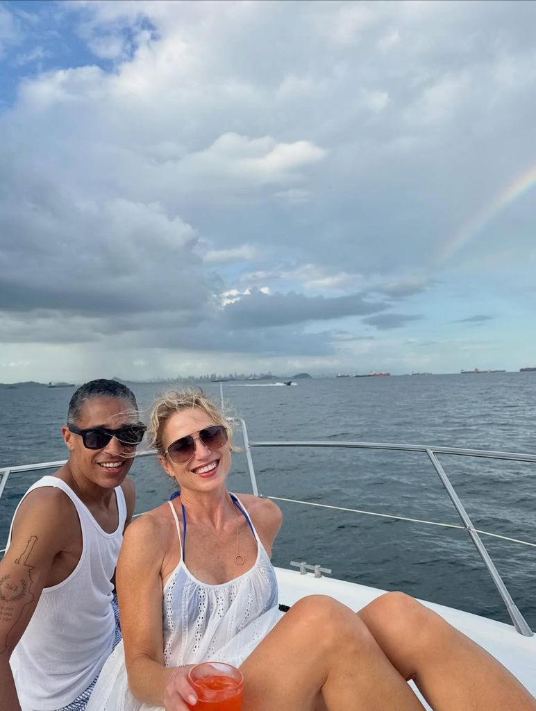 The two got cozy in one shot