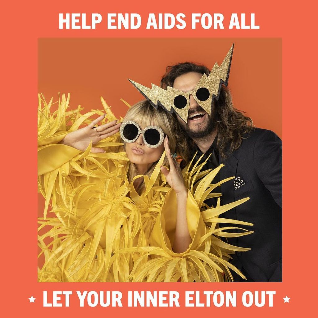 Heidi Klum supporting the Inner Elton campaign