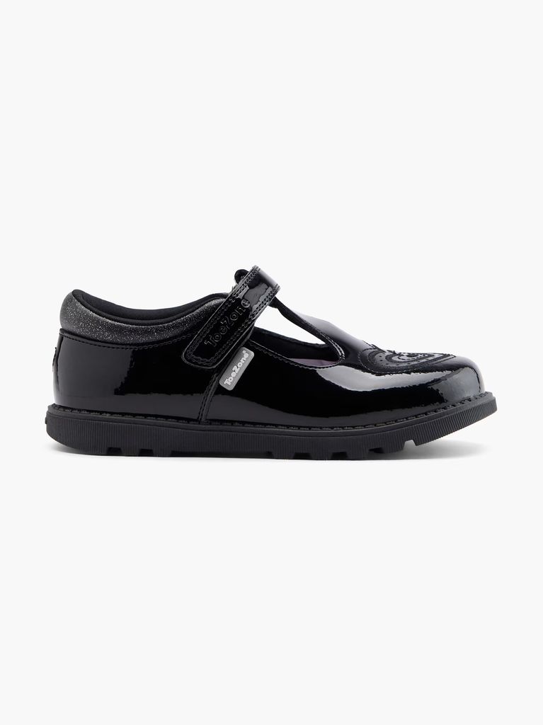 Puste de produits de chaussures d'école