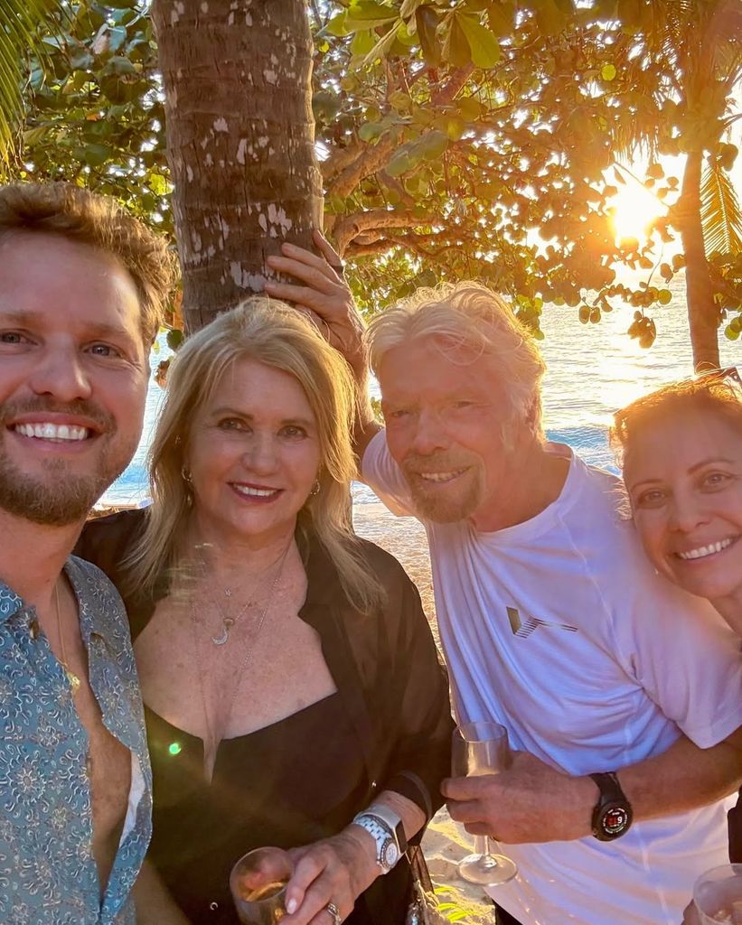 richard branson family selfie