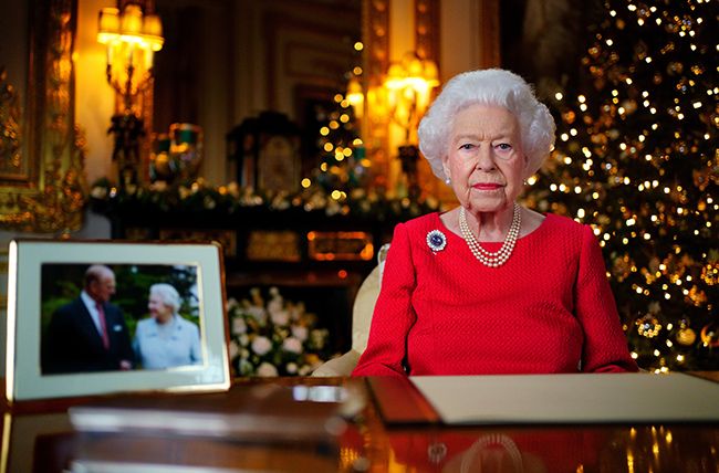 the queen christmas message red