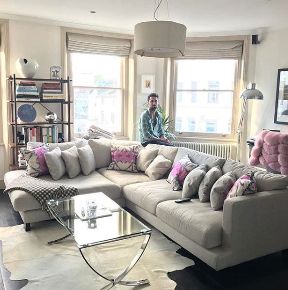 5 Millie Mackintosh living room