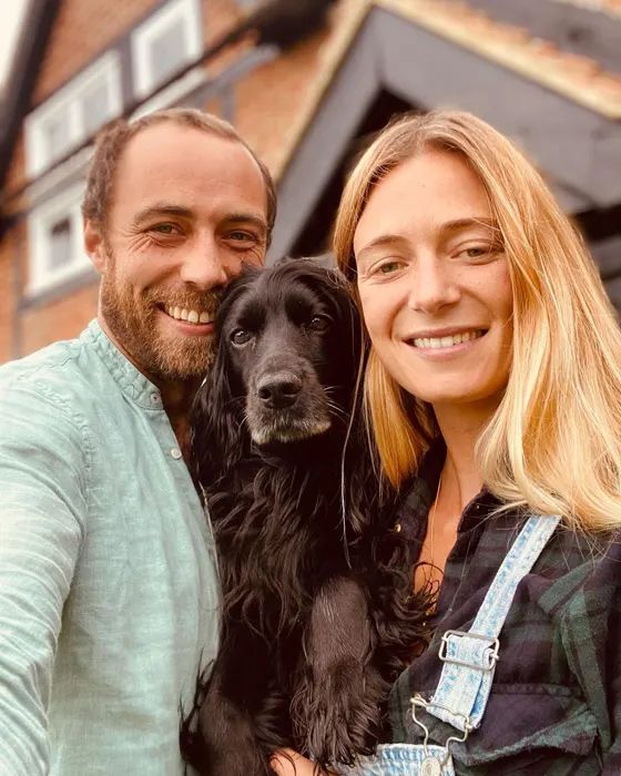 james middleton wife and dog selfie 