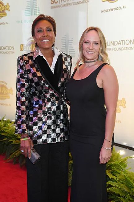 robin roberts amber laign on the red carpet 