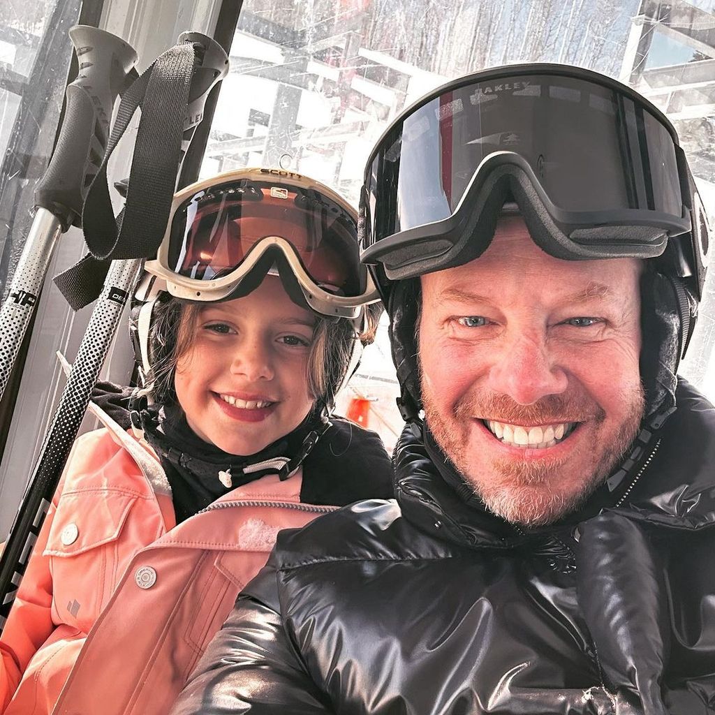 Ian Ziering with his youngest daughter on the slopes 