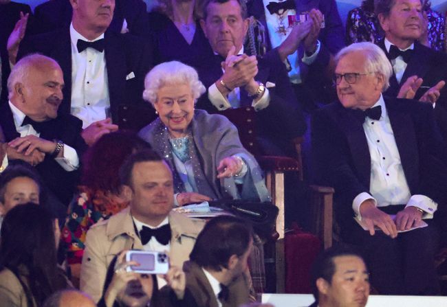 the queen at her royal jubilee celebrations