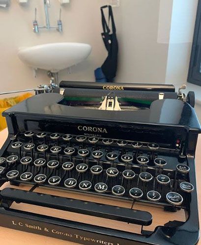 tom hanks typewriter