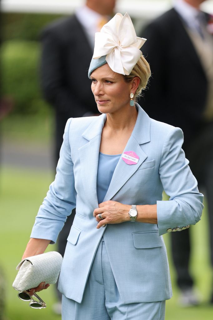 Zara Tindall menghadiri hari keempat Royal Ascot di Ascot Racecourse pada 20 Juni 2025 di Ascot, Inggris.
